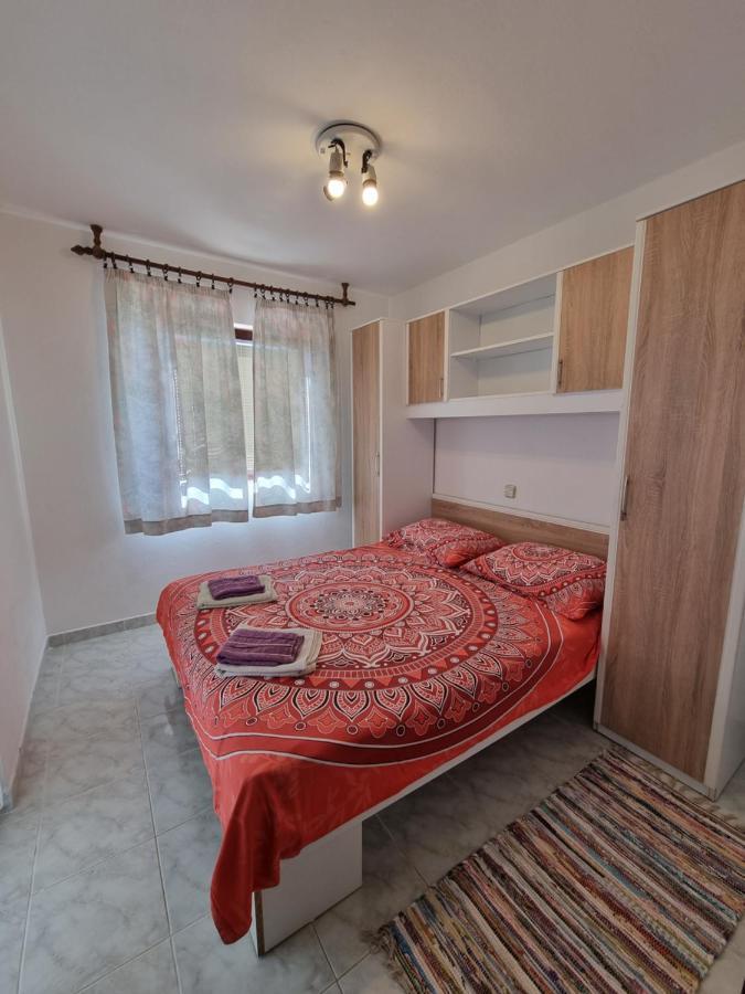 Apartment Grbac Barbat na Rabu Exteriör bild