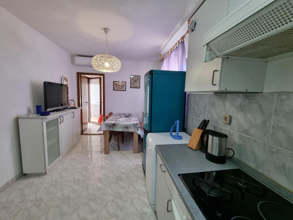 Apartment Grbac Barbat na Rabu Exteriör bild