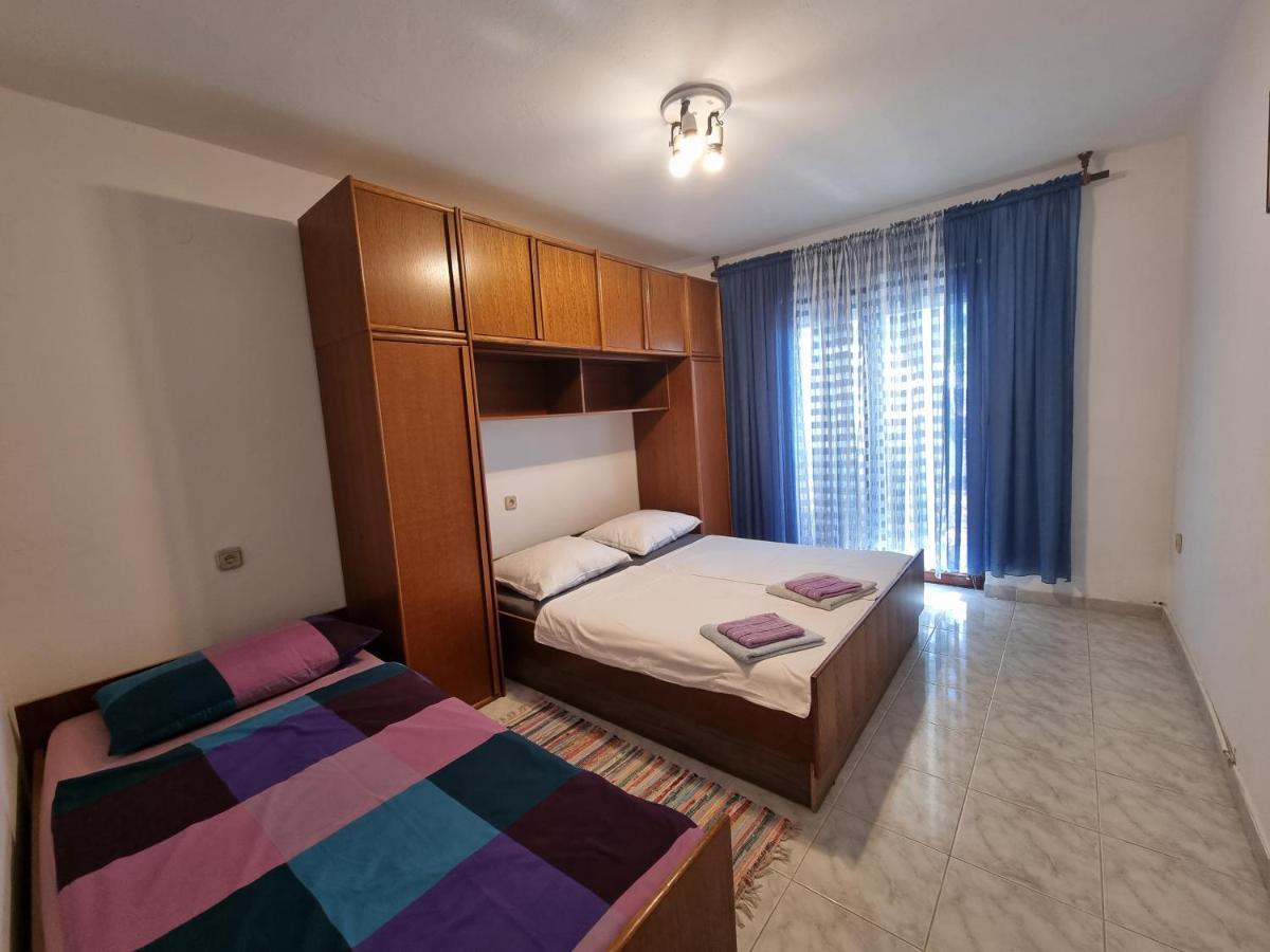 Apartment Grbac Barbat na Rabu Exteriör bild